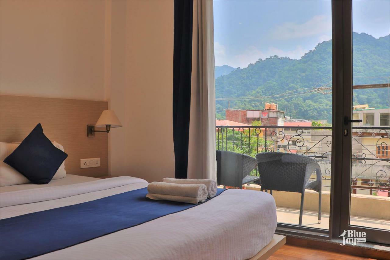 The Blue Jay Hostel - Dorms & Rooms Rishīkesh Εξωτερικό φωτογραφία
