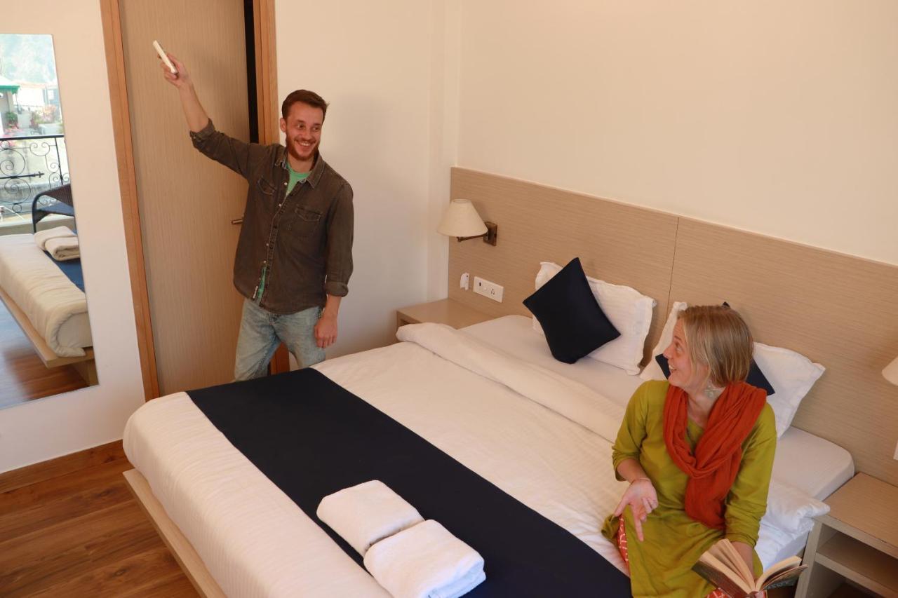 The Blue Jay Hostel - Dorms & Rooms Rishīkesh Εξωτερικό φωτογραφία