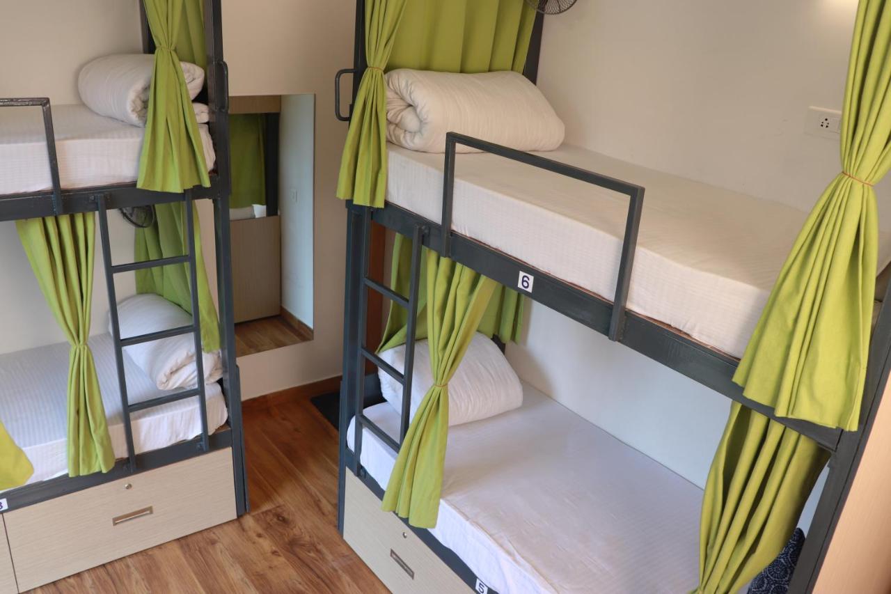 The Blue Jay Hostel - Dorms & Rooms Rishīkesh Εξωτερικό φωτογραφία